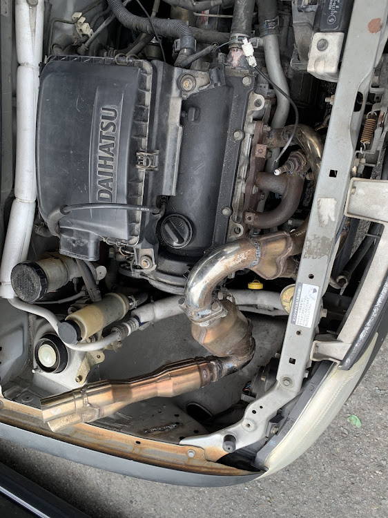 ミラのDIY・l700・マフラー交換・レッドメモリーに関するカスタム事例の投稿画像4枚目