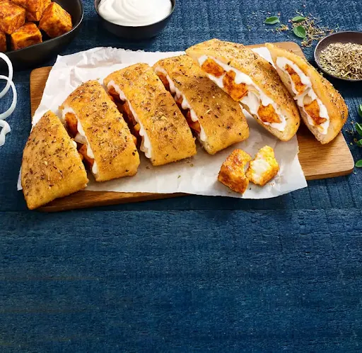 Paneer Tikka Stuffed Garlic Bread