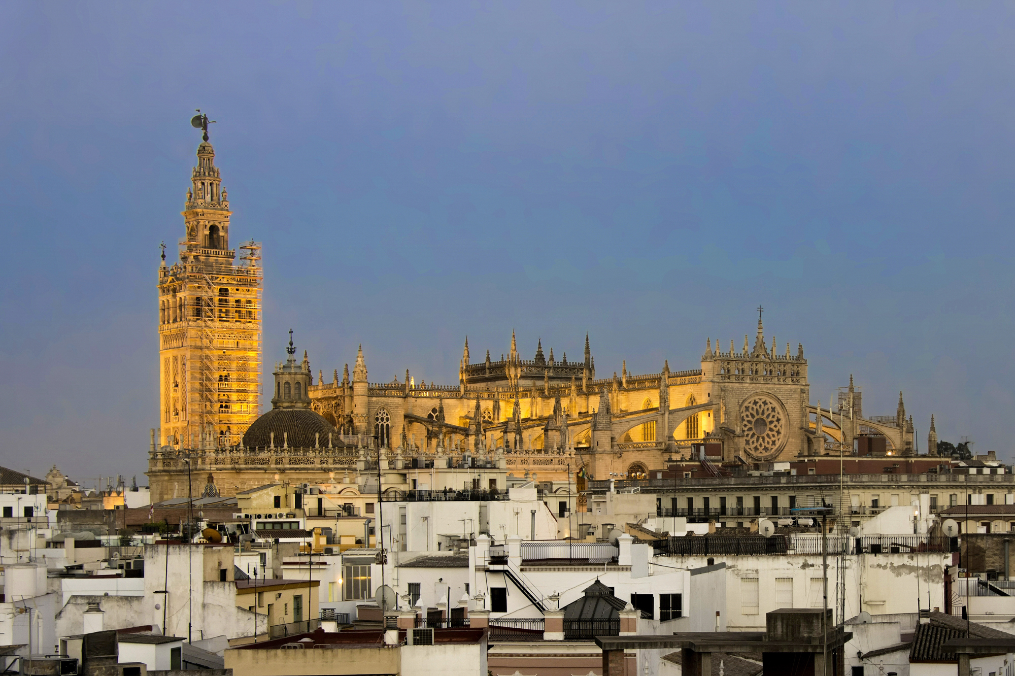 Siviglia, l'ora blu di si