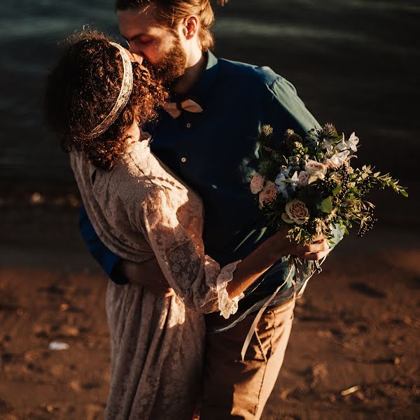 Wedding photographer Anyut Grebennik (annagrebennik). Photo of 26 February 2018