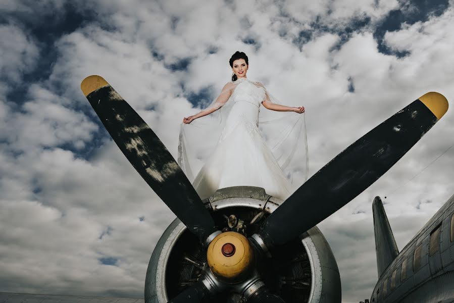 結婚式の写真家Pavel Vávra (pavelphotography)。2023 3月19日の写真