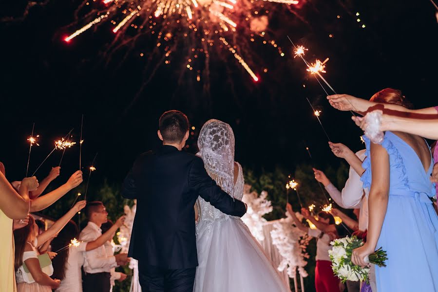 Fotógrafo de casamento Vladislava Gromenko (vladagromenko). Foto de 2 de dezembro 2021