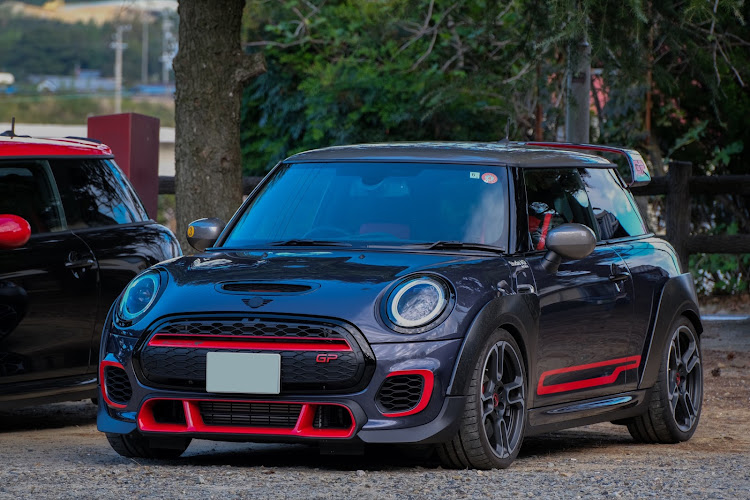 ミニジョンクーパーワークスのMINI乗りさんと繋がりたい・MINIGP3・MINI JCW・MINI GPに関するカスタム事例の投稿画像1枚目