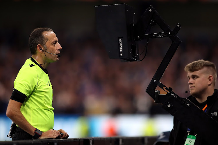 L'arbitre pour le match de Ligue des champions entre Naples-Genk est connu