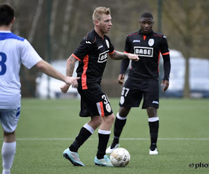 Legear trekt voor het eerst Standard-shirt aan