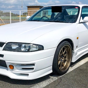 スカイライン GT-R R33