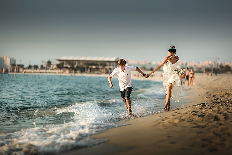 Wedding photographer Igor Moskalenko (miglg). Photo of 12 October 2014