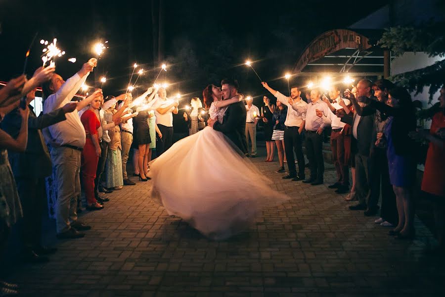 Fotografo di matrimoni Kseniya Zuevich (ks7794). Foto del 20 luglio 2017