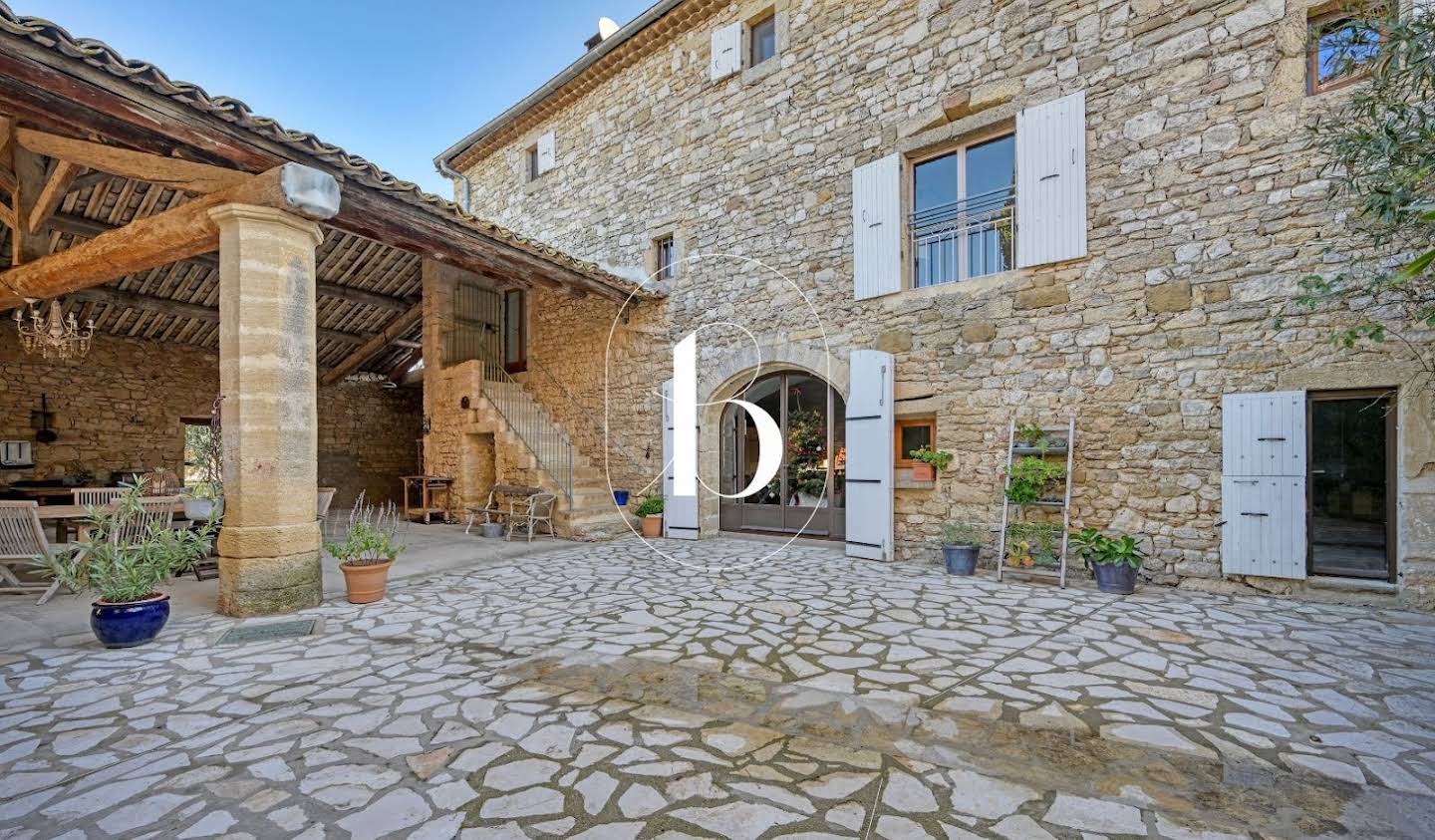 Maison avec piscine Uzès