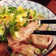 開丼 燒肉vs丼飯