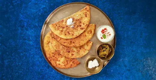 Peri Peri Aloo Paratha