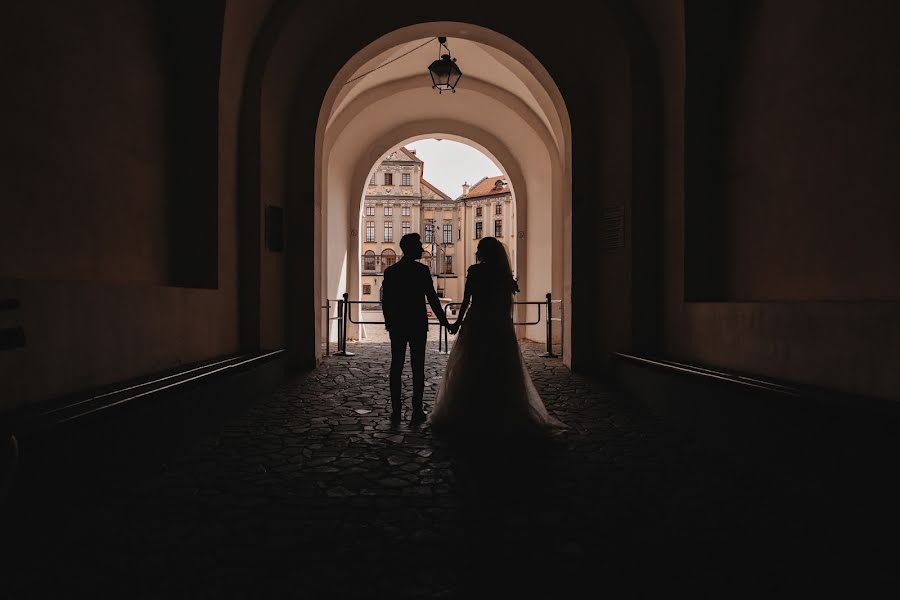 Fotografo di matrimoni Alena Torbenko (alenatorbenko). Foto del 30 ottobre 2019