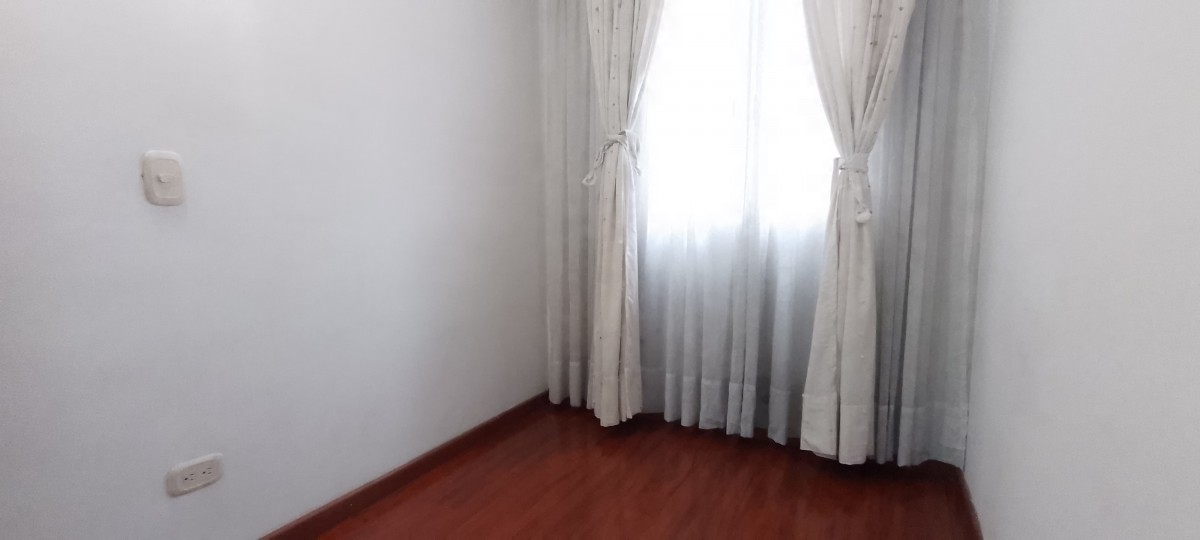 Apartamento En Arriendo - Las Brisas, Bogota