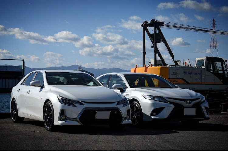 マークXのマークX・カムリws・一眼レフ撮影・2019年初撮りに関するカスタム事例の投稿画像1枚目