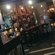 ABV Bar & Kitchen 閣樓餐酒館