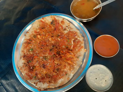 Onion Tomato Uttapam