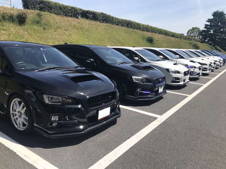 レヴォーグのオフ会に関するカスタム事例の投稿画像1枚目