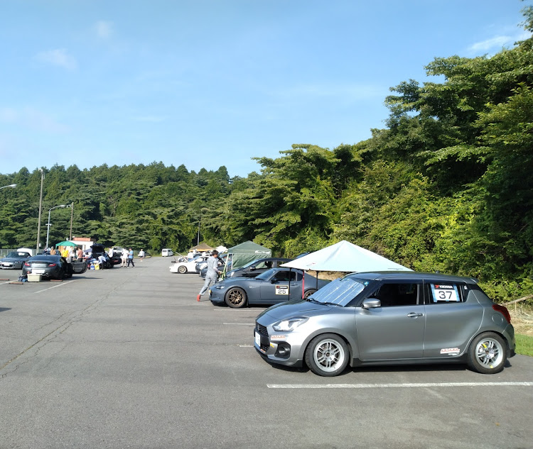 スイフトスポーツのDIXCEL・ジムカーナ・富士スピードウェイ・７月もよろしくお願いいたします・七夕に関するカスタム事例の投稿画像1枚目