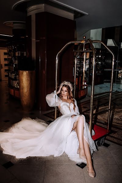 Wedding photographer Marina Tolkacheva (tolkacheva). Photo of 4 December 2020