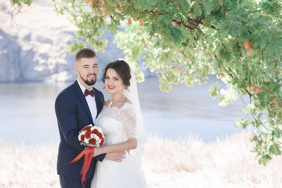 ช่างภาพงานแต่งงาน Aleksey Revuckiy (alexrevutsky) ภาพเมื่อ 17 มกราคม 2019