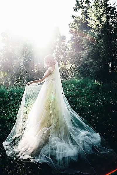 Fotografo di matrimoni Marina Asti (marinaasty). Foto del 28 agosto 2017