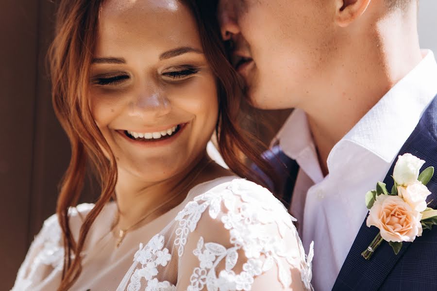 Fotógrafo de casamento Ekaterina Ditrikh (katrinditrih). Foto de 11 de junho 2019