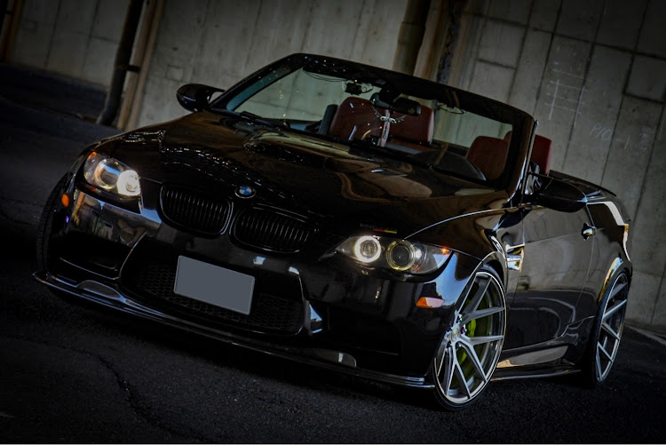 3シリーズ カブリオレのBMW・M3cabriolet・E90energyコンプリート・高架下・撮影会に関するカスタム事例の投稿画像1枚目