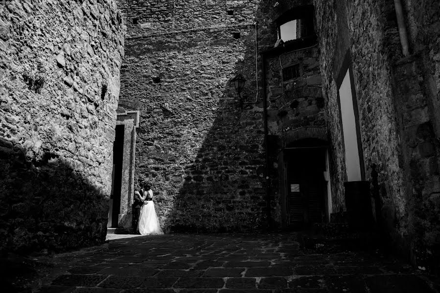 Wedding photographer Sara Pieraccini (sarapieracciniph). Photo of 14 July 2021