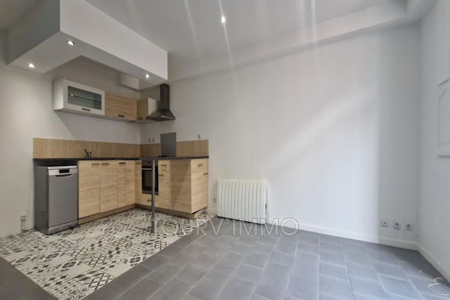 Vente appartement 2 pièces 57 m² à Bras (83149), 110 000 €