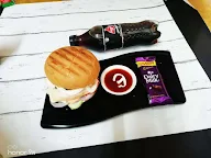 Burger Cafe photo 2