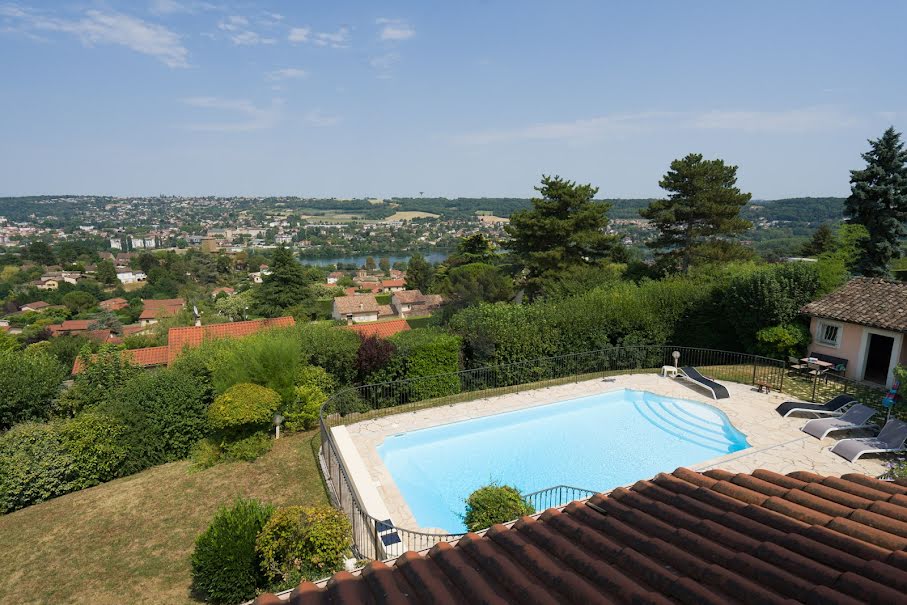 Vente maison 9 pièces 260 m² à Albigny-sur-Saône (69250), 1 040 000 €