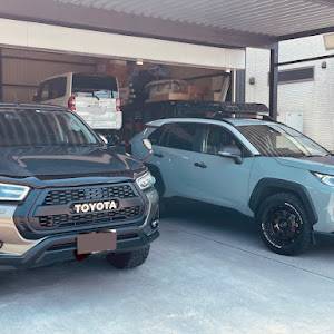 RAV4