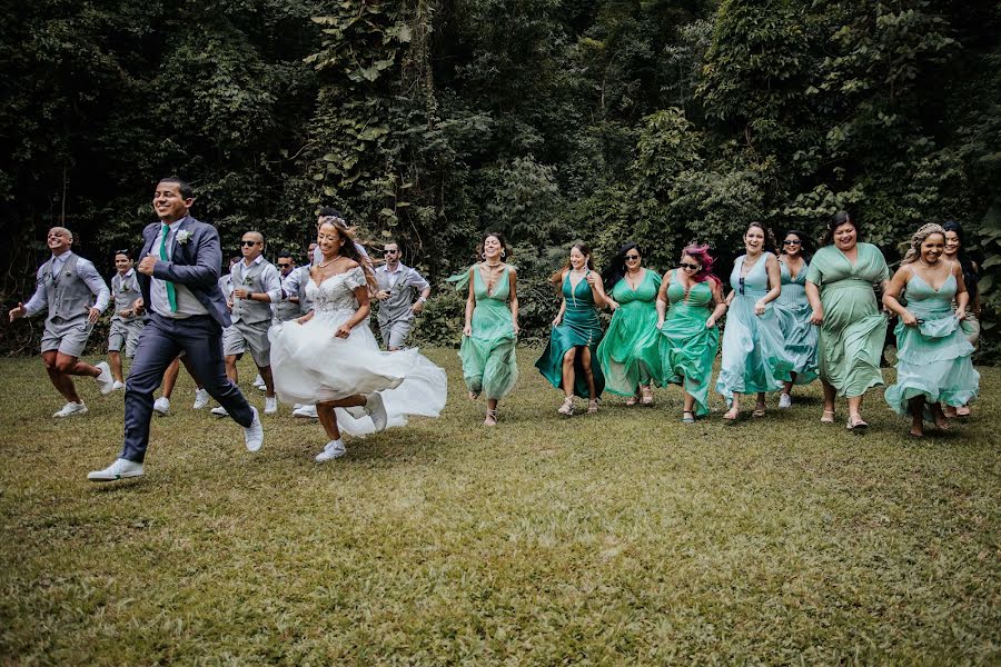 Fotografo di matrimoni Débora Oliveira (deboraoliveira). Foto del 23 dicembre 2022