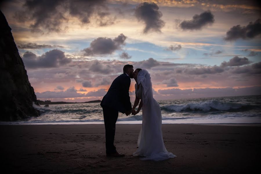 Fotografo di matrimoni Carolyn Oakley (carolynoakleyph). Foto del 20 aprile 2023