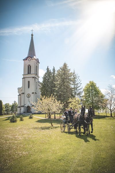 Vestuvių fotografas Áron Stemler (mangofoto). Nuotrauka 2021 birželio 18