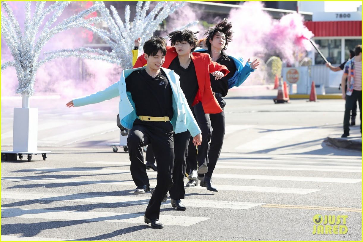 bts-crosswalk-with-james-corden-120