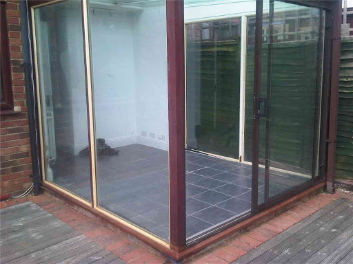 Replace,emnt of large area of rotten wood