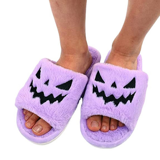 Title 3, Halloween Womens Soft and Comfortable Plush Sl...