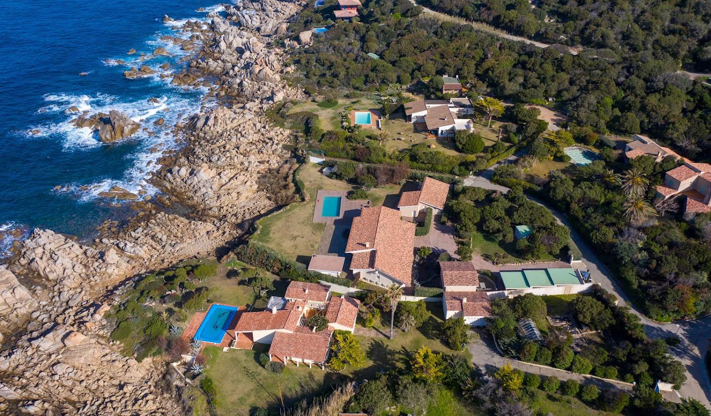 Villa avec piscine en bord de mer Coti-Chiavari