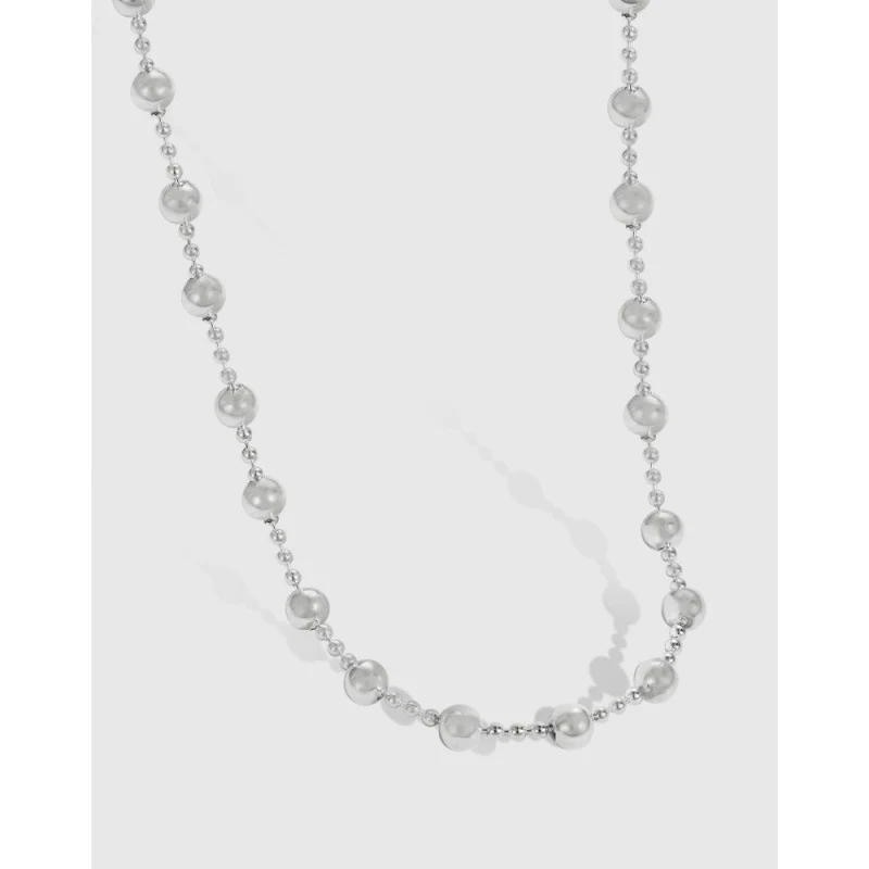 Collier femme en argent sterling 925, ras du cou tendance au design spécial, ornement élégant pour un look unique.