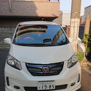 フリード GB3