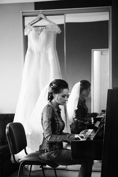 Wedding photographer Simon Varterian (svstudio). Photo of 2 July 2017