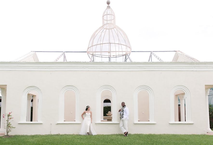 Fotografo di matrimoni Claudia Rios (claudiarios). Foto del 13 ottobre 2021