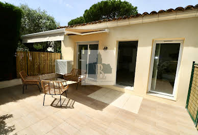 House with pool and terrace 2