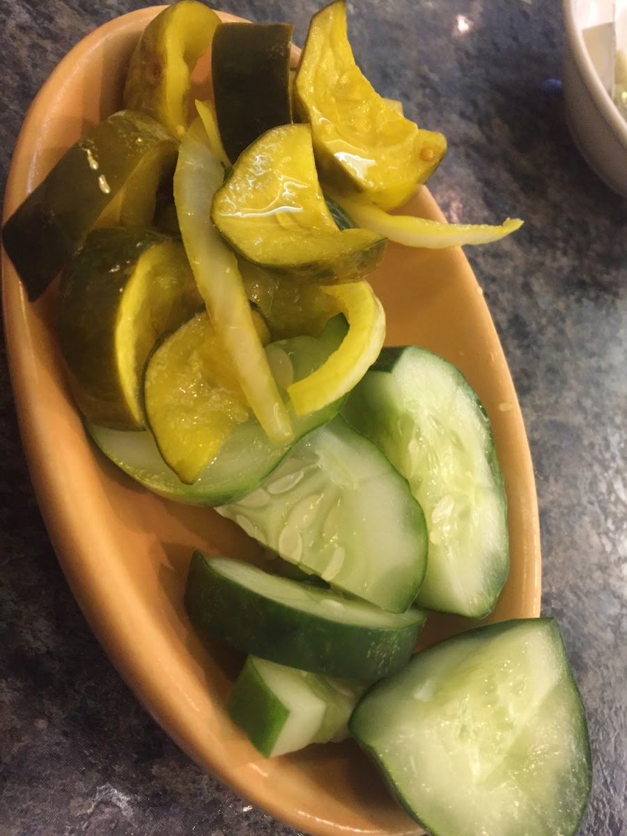 Homemade sweet and dill pickles