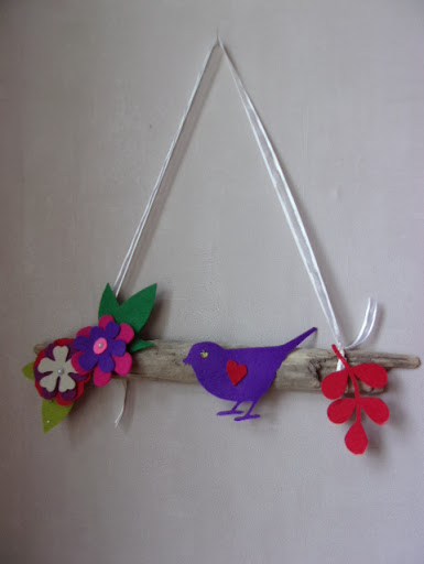 mini perchoir oiseau feutrine création artiste barre virginie