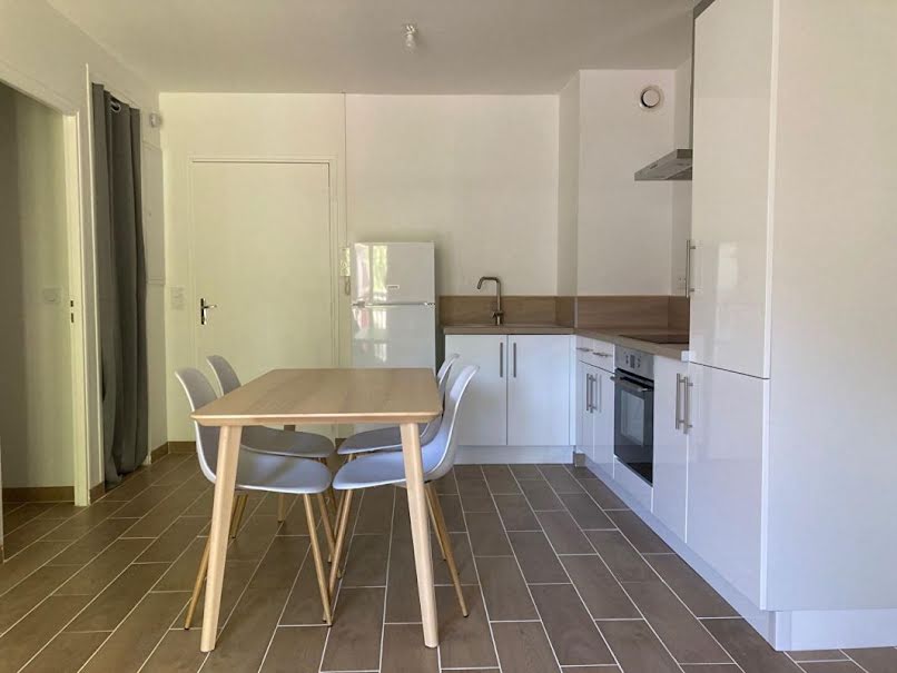 Location meublée appartement 1 pièce 33 m² à Pomarez (40360), 470 €