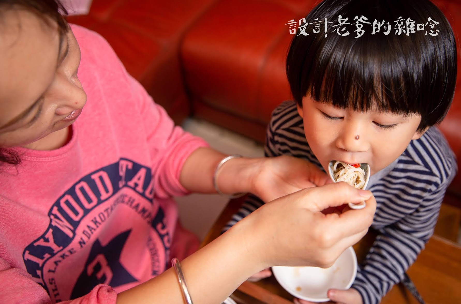 一盅好湯全家補，備好能量過冬囉！...御膳煲養生雞湯