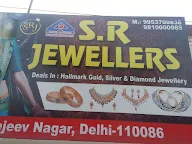 Laxmi Jewellers photo 2