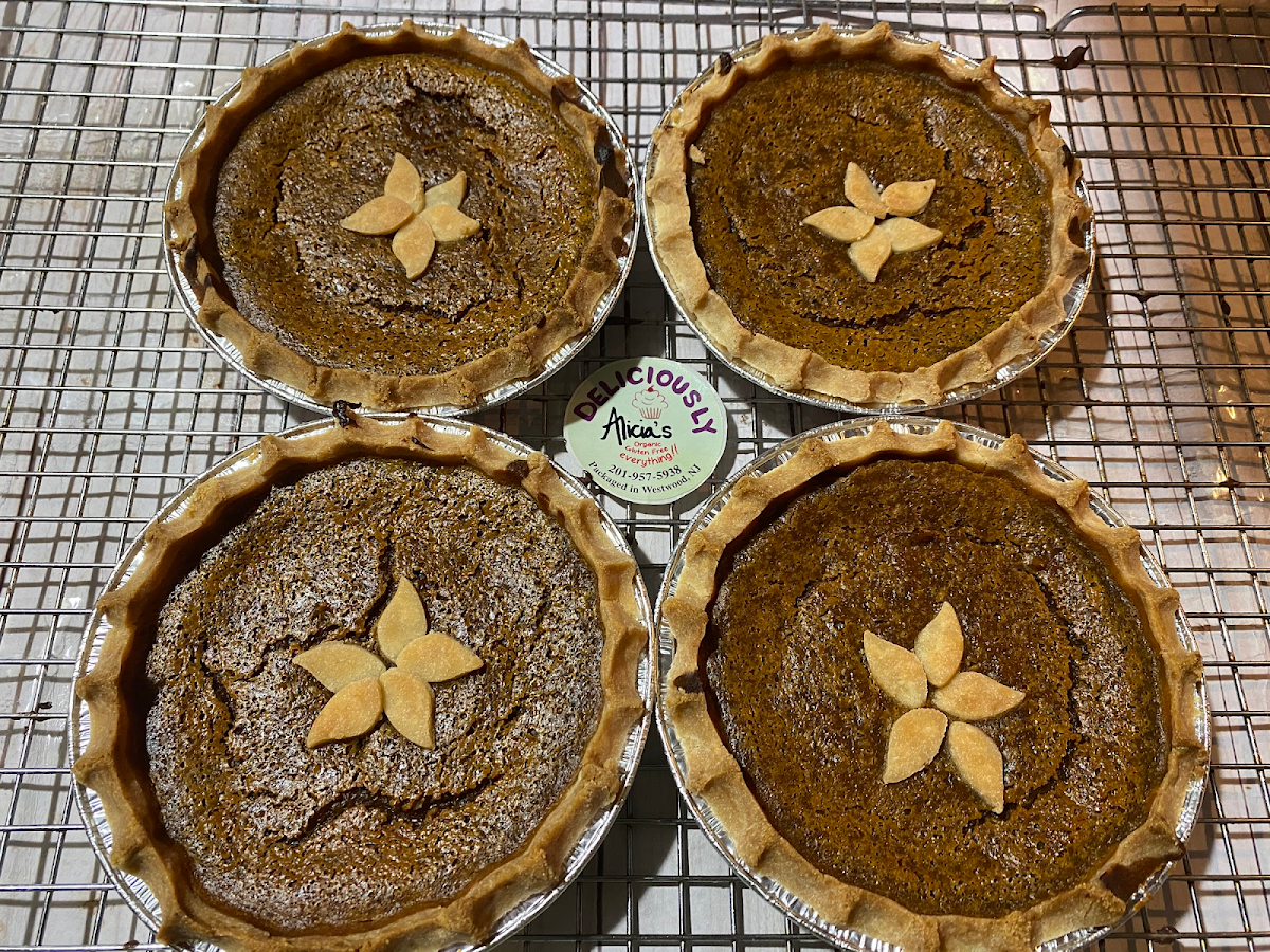 Individual pumpkin pies (2 slices) 
Gluten Free & VEGAN!!!